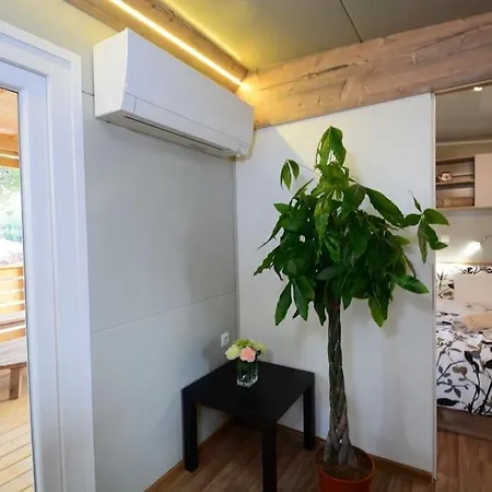 Kvadra Luxury Mobile Homes Casa vacanze *
